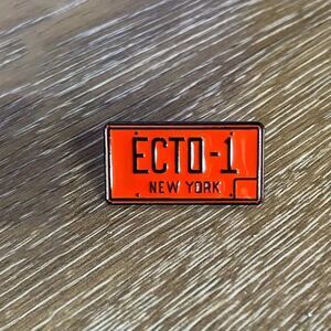 Ecto-1 License Plate Enamel Lapel Pin Ghostbusters 80s Retro New
